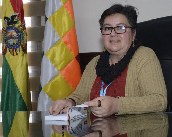 MINISTRA DE TRABAJO VERONICA NAVIA 2022