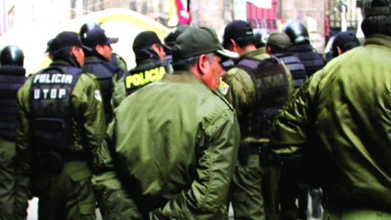 policias