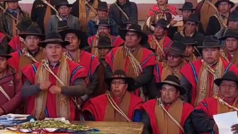 ponchos rojos