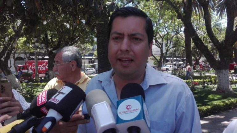 rodrigo-fuenzalida_Easy-Resize.com_