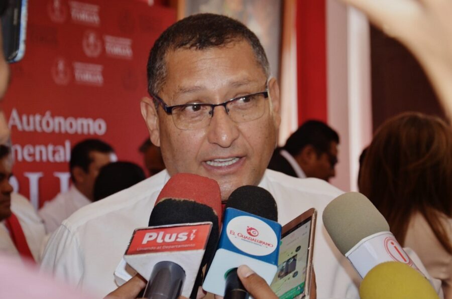 OSCAR MONTES GOBERNADOR DE TARIJA