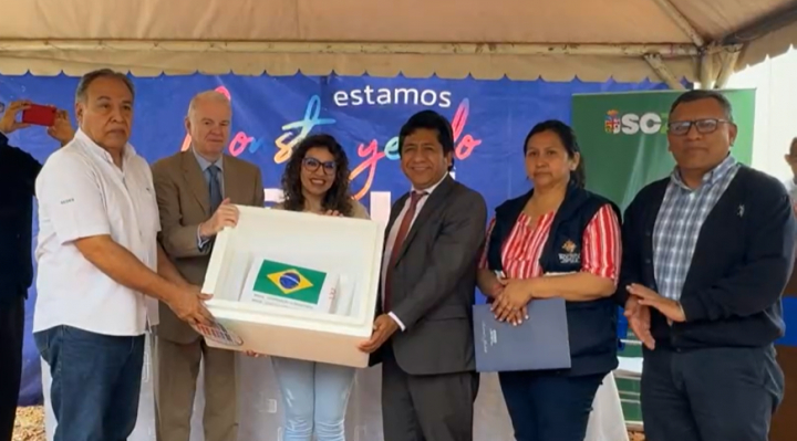 b_48589_brasil-dona-600-mil-vacunas-y-la-inmunizacion-contra-el-sarampion-se-extiende-hasta-los-14-anos-1