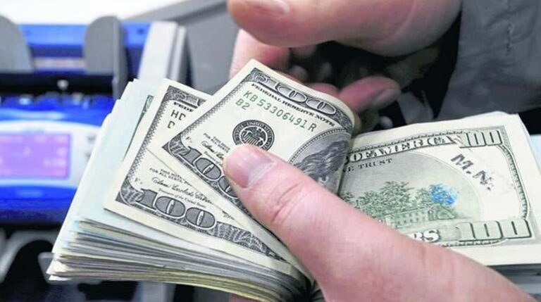dolares_va_ed_listo