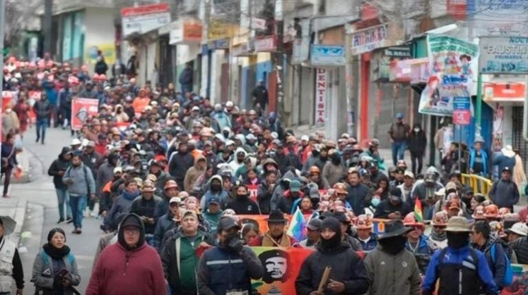 marchaaa en la paz